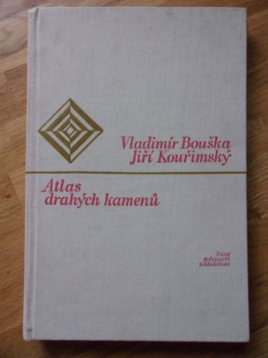 Atlas drahých kamenů