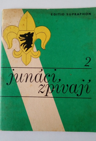 Junáci zpívají II.