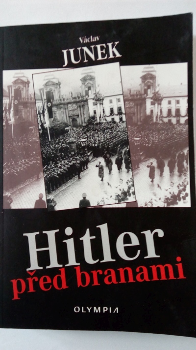 Hitler před branami