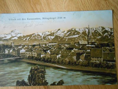 Villach mit den Karawanken, Mittagskogel 2144 m