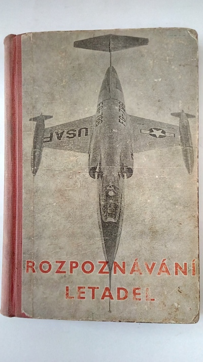 Rozpoznáváme letadla
