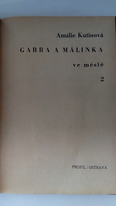 Gabra a Málinka ve městě 2