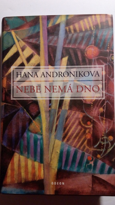 Nebe nemá dno