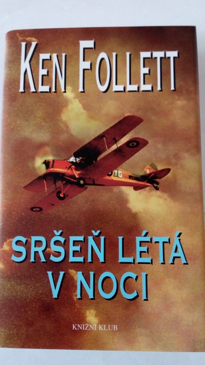 Sršeň létá v noci