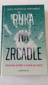 Ruka na zrcadle