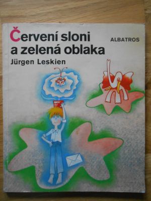 Červení sloni a zelená oblaka