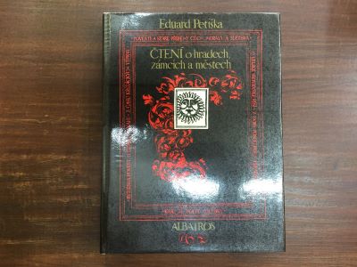 Čtení o hradech, zámcích a městech