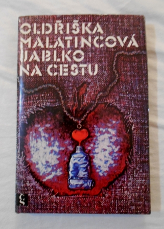 Jablko na cestu