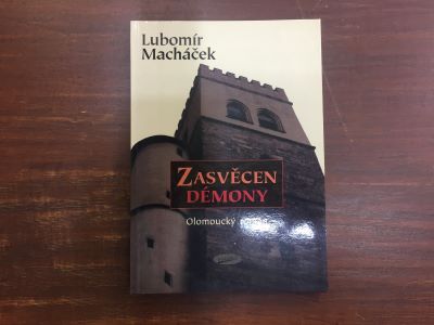 Zasvěcen Démony